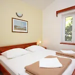 By The Sea - 3094 Apartment