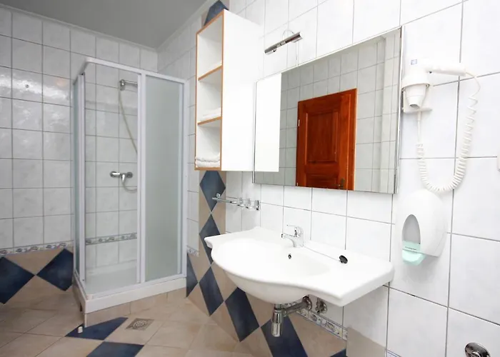 Appartamento By The Sea - 3094 *